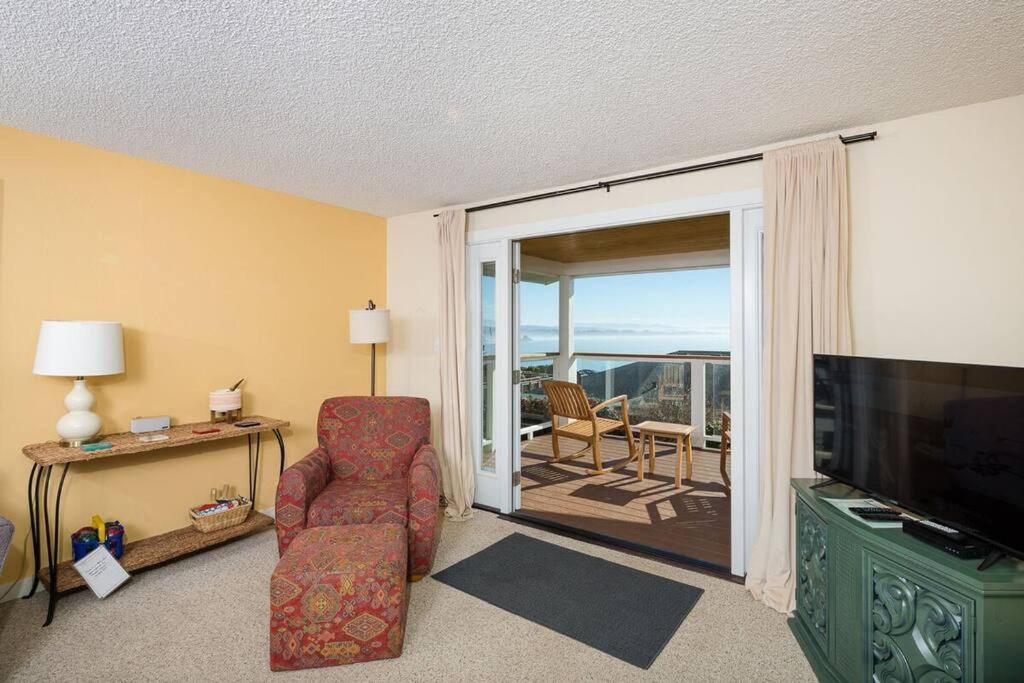 Ocean View Village Condo With Trails To Beaches Trinidad Luaran gambar