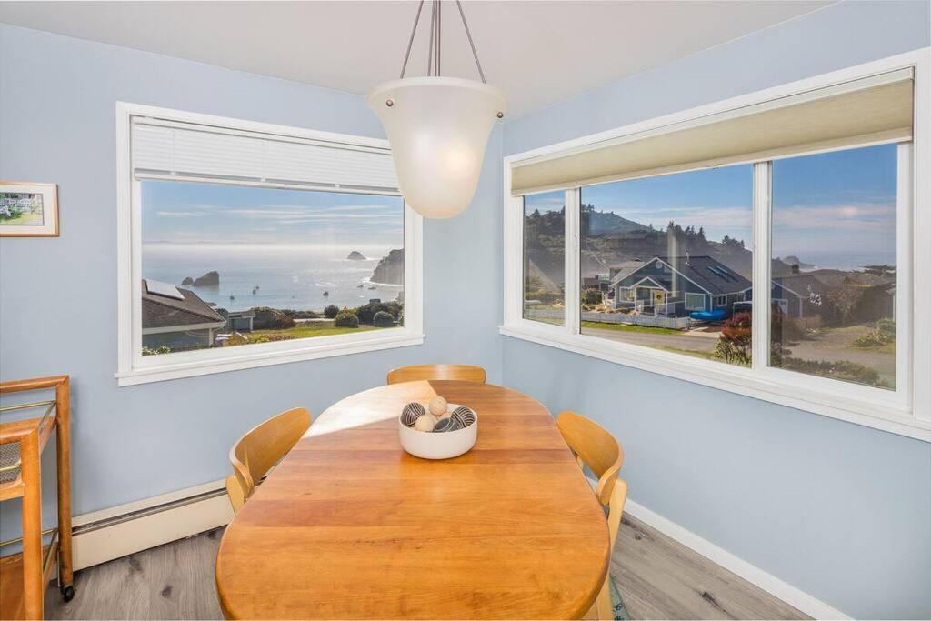Ocean View Village Condo With Trails To Beaches Trinidad Luaran gambar